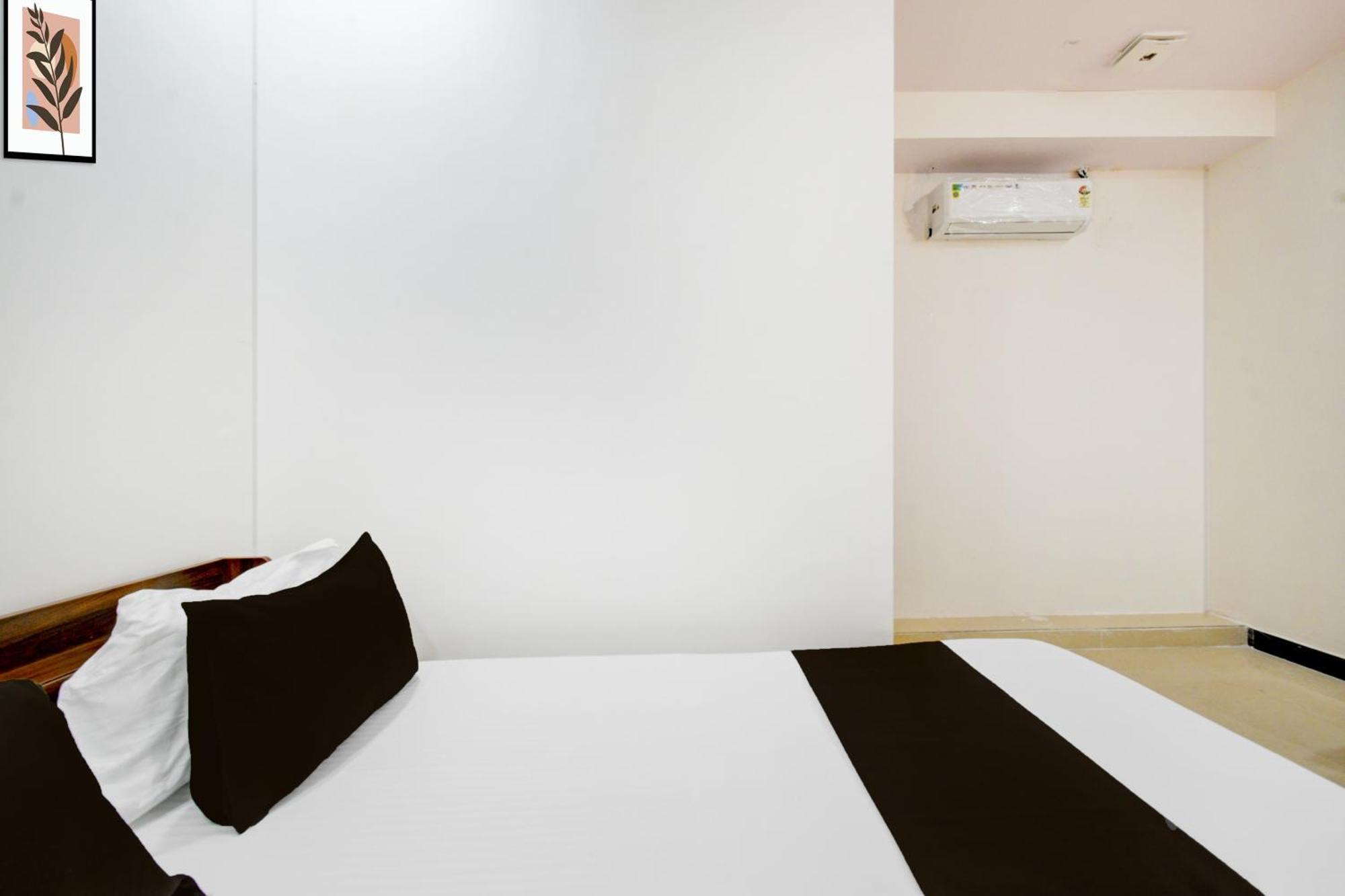 Hotel O P3 Thumkunta Haidarábád Kültér fotó